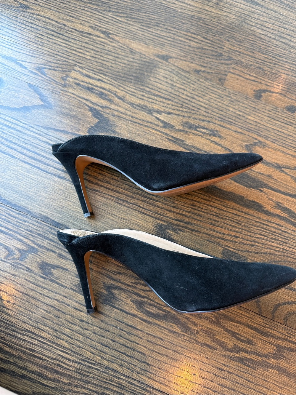 Vince Camuto Berodie Black Suede Pointed-Toe Slip-On Mules size 7 EUC - Picture 12 of 16